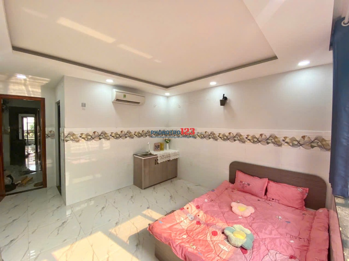 STUDIO FULL NỘI THẤT BANCOL OR CỬA SỔ NGAY NGÃ BỐN XÃ, CHỢ LÊ VĂN QUỚI