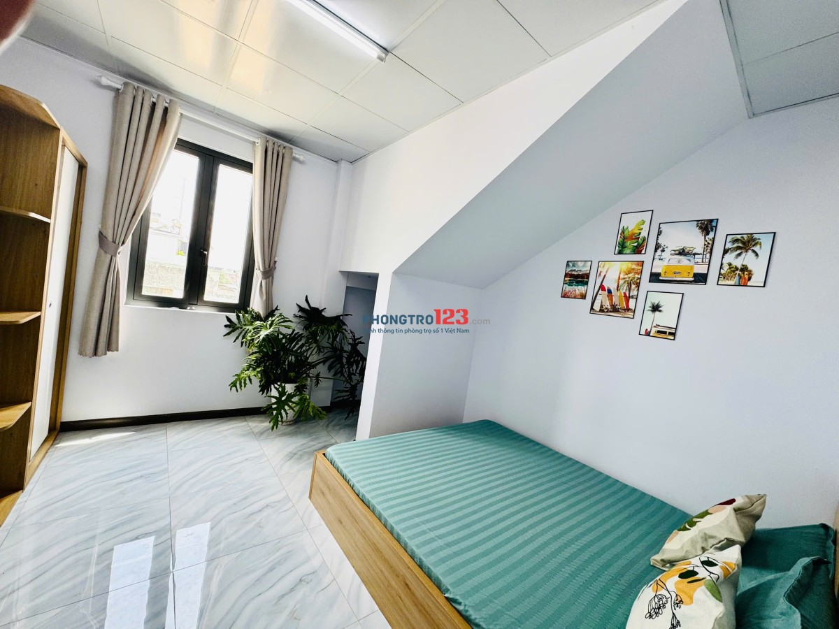 Đúng ảnh đúng giá Tòa nhà tiện nghi có thang máy Tách bếp