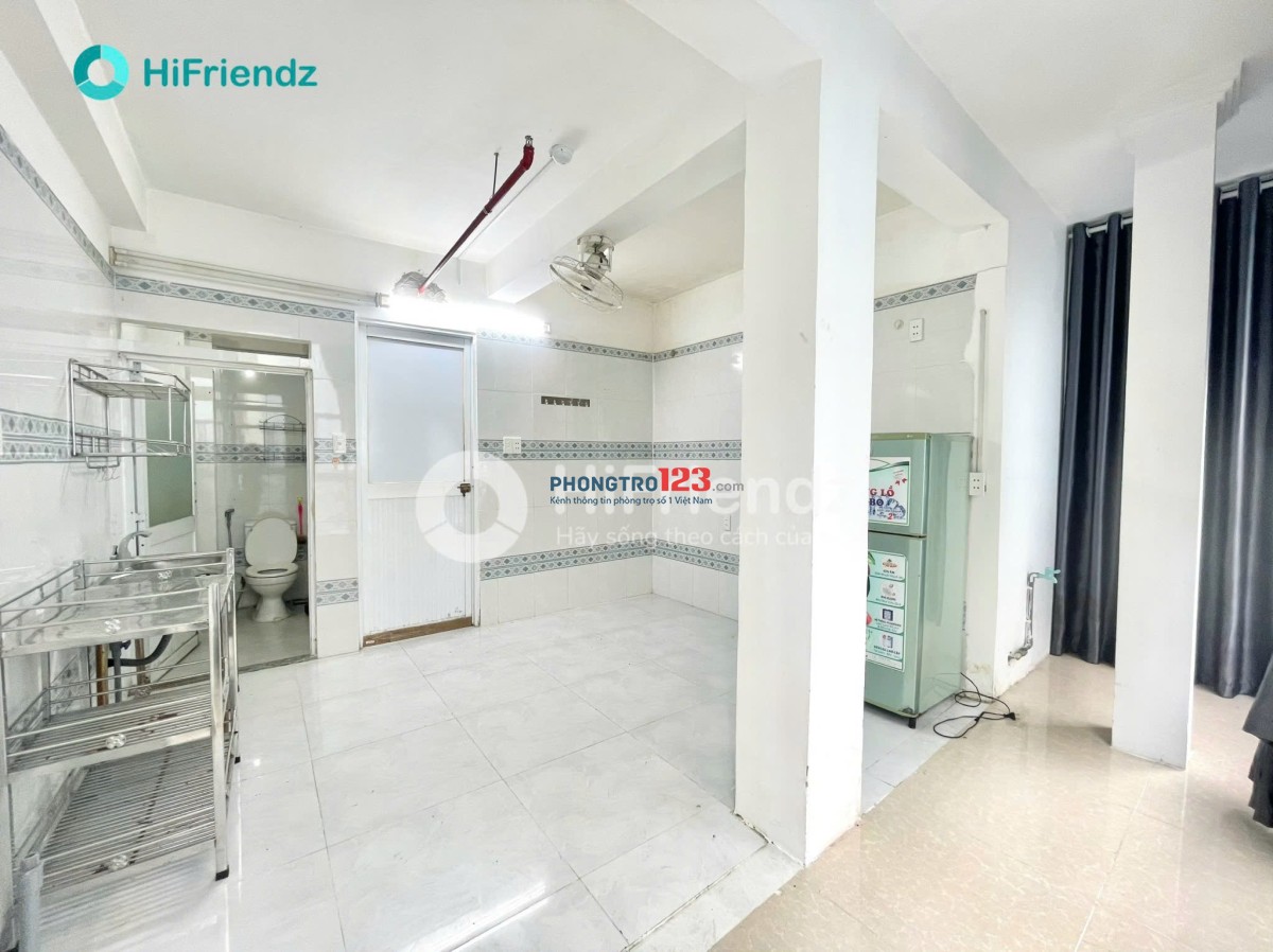 HẺM 116 LÊ TRỌNG TẤN_PHÒNG CỬA SỔ ÁNH SÁNG CÓ TỦ LẠNH_ƯU ĐÃI CHO SINH VIÊN CÔNG THƯƠNG TÂN PHÚ