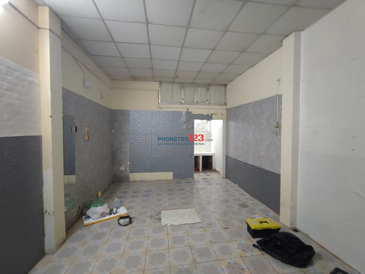 Cho Thuê nhà cấp 4, điện nước tính theo giá nhà nước.