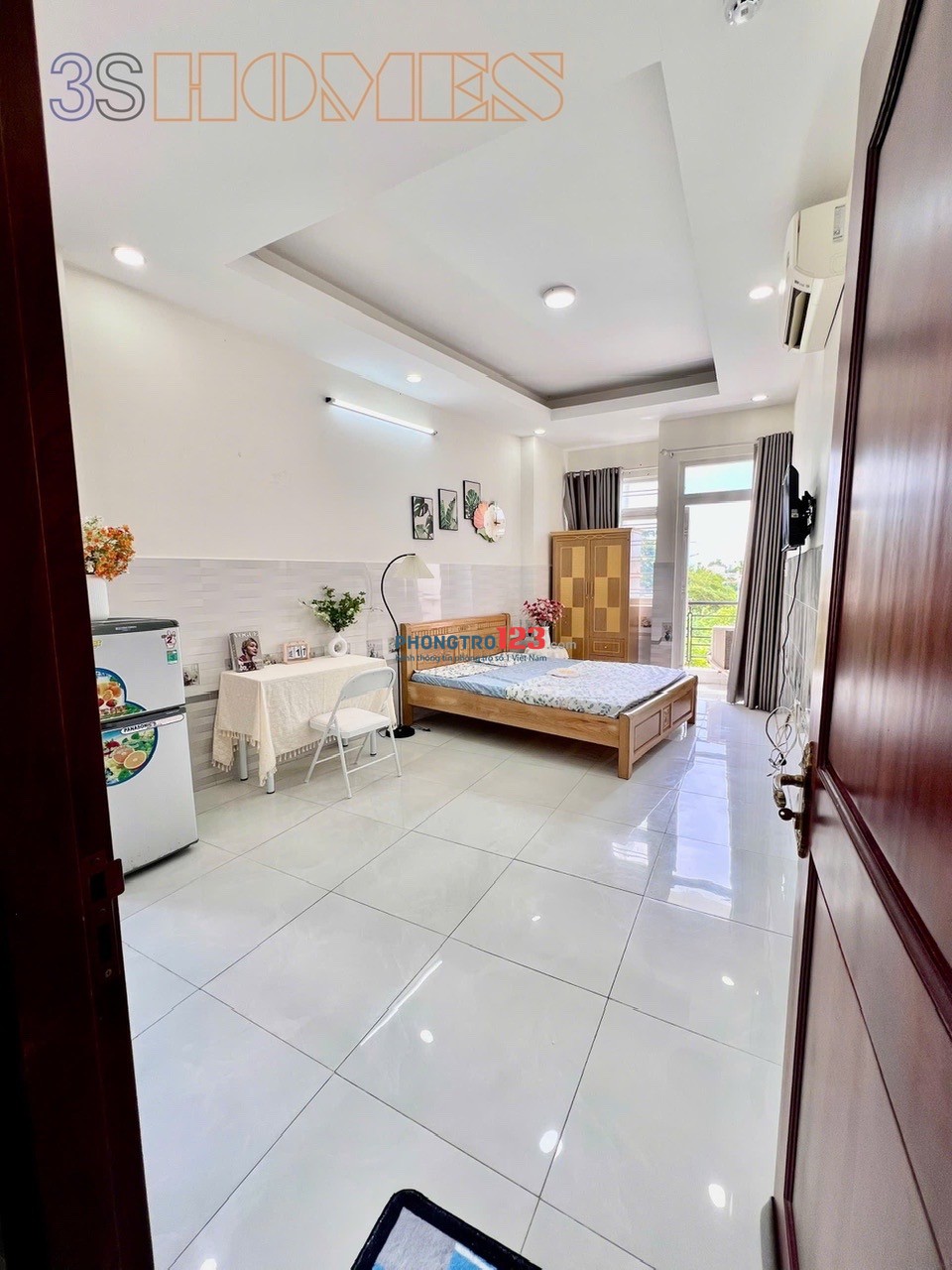 CĂN HỘ FULL NỘI THẤT NGAY SÂN BAY - CV GIA ĐỊNH