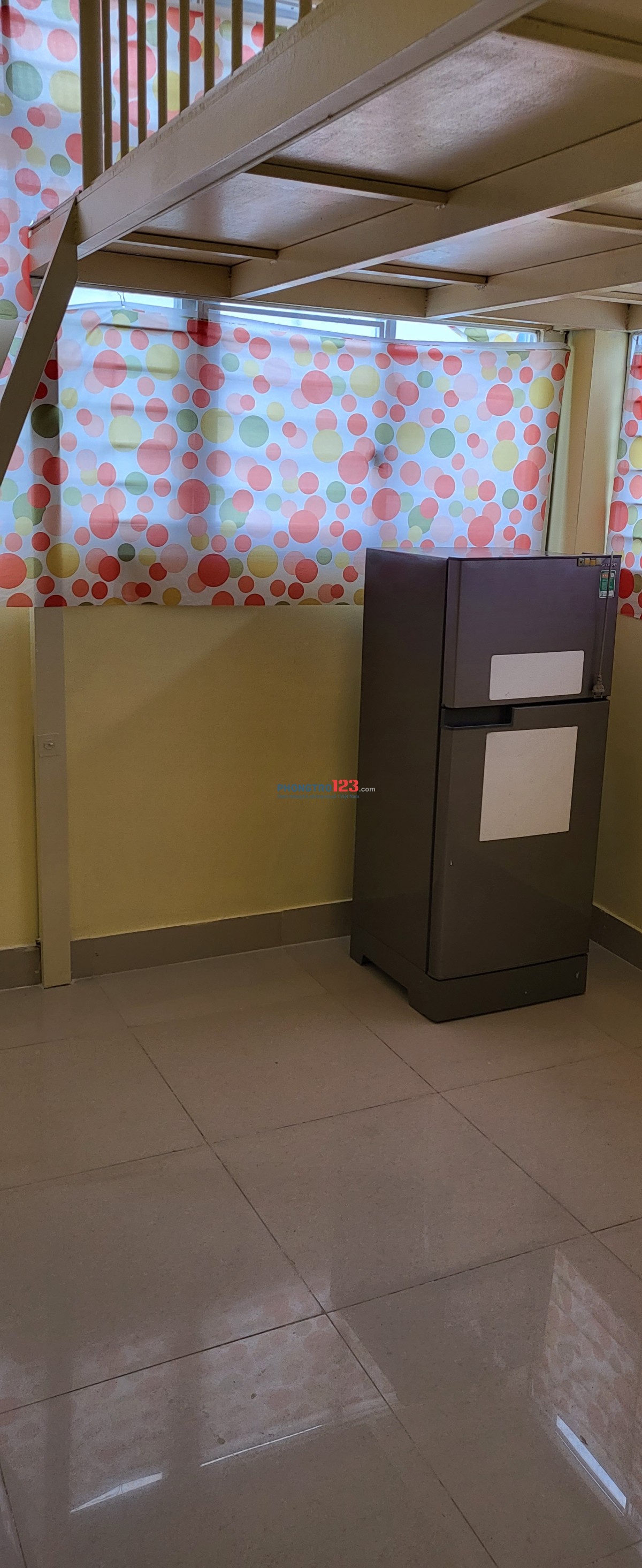 Phòng có gác, cửa sổ lớn, tủ lạnh, lò nướng vi sóng, Lê Lai Phường 3 Gò Vấp TPHCM