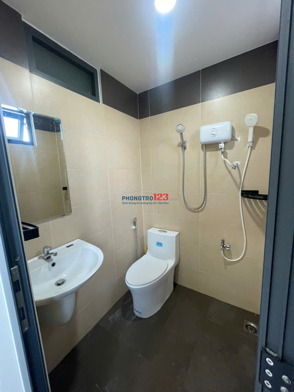 Phòng mới Full Nội Thất Ngay Hutech,Ngoại Thương,GTVT,Thanh Đa
