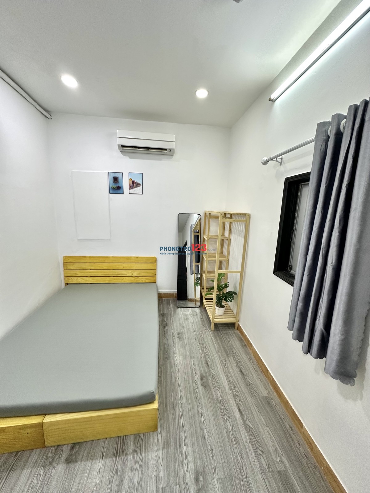 Phòng bờ kè mặt tiền Hoàng Sa, giờ giấc tự do, gần cv Lê Thị Riêng