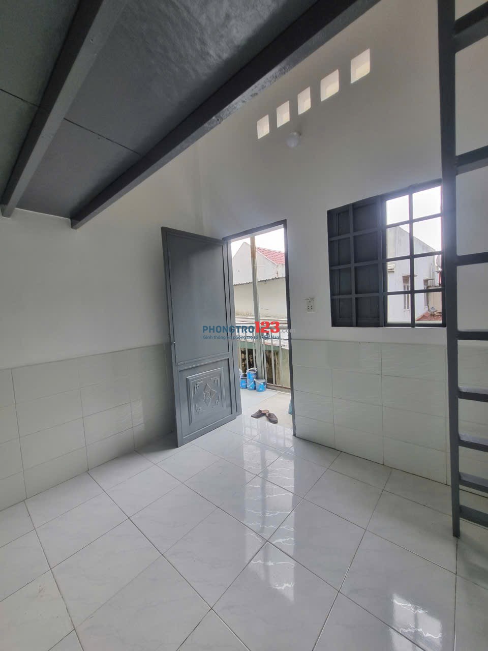 PHÒNG TRỌ MỚI XÂY GIÁ RẺ GẦN NGÃ TƯ GÒ MÂY