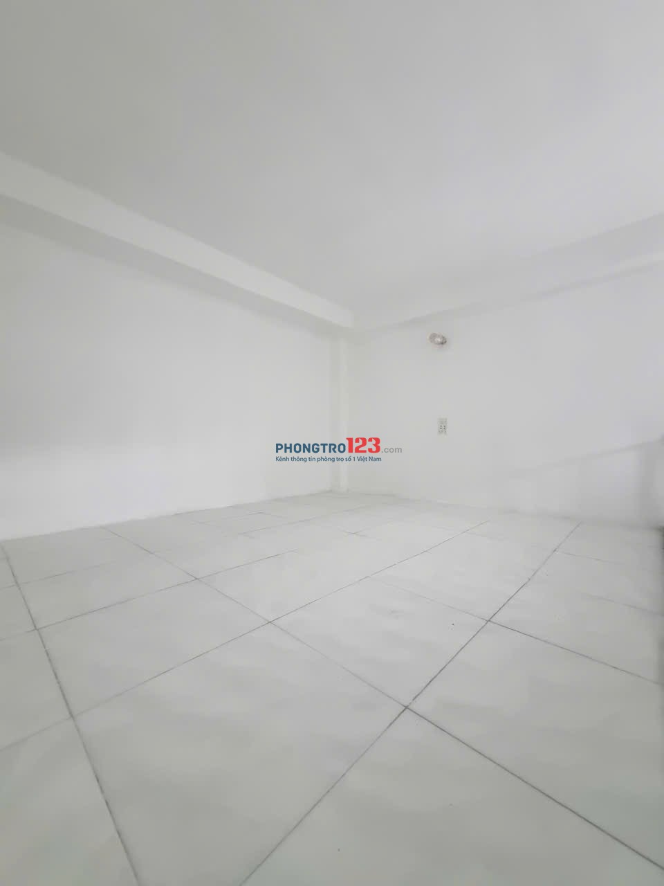 PHÒNG TRỌ MỚI XÂY GIÁ RẺ GẦN NGÃ TƯ GÒ MÂY