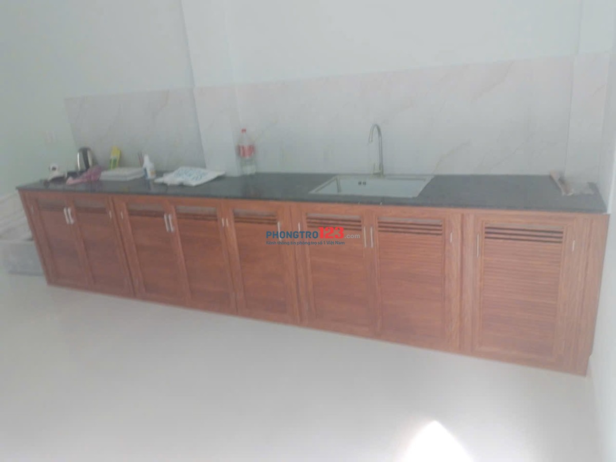 Cho thuê nhà nguyên căn, mới xây dựng điện nước theo nhà nước