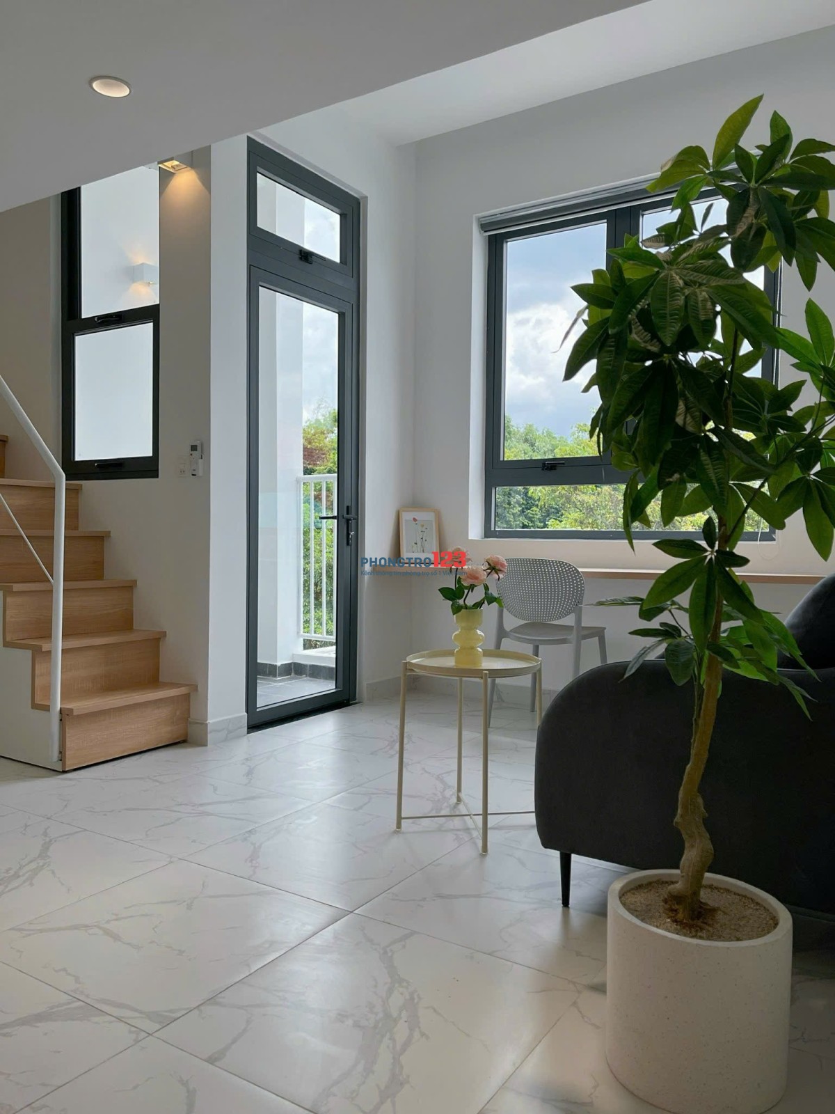 Chuỗi phòng trọ có gác xịn xò cho tân sinh viên ngay Tân Bình và Tân Phú gần các trường Đại học