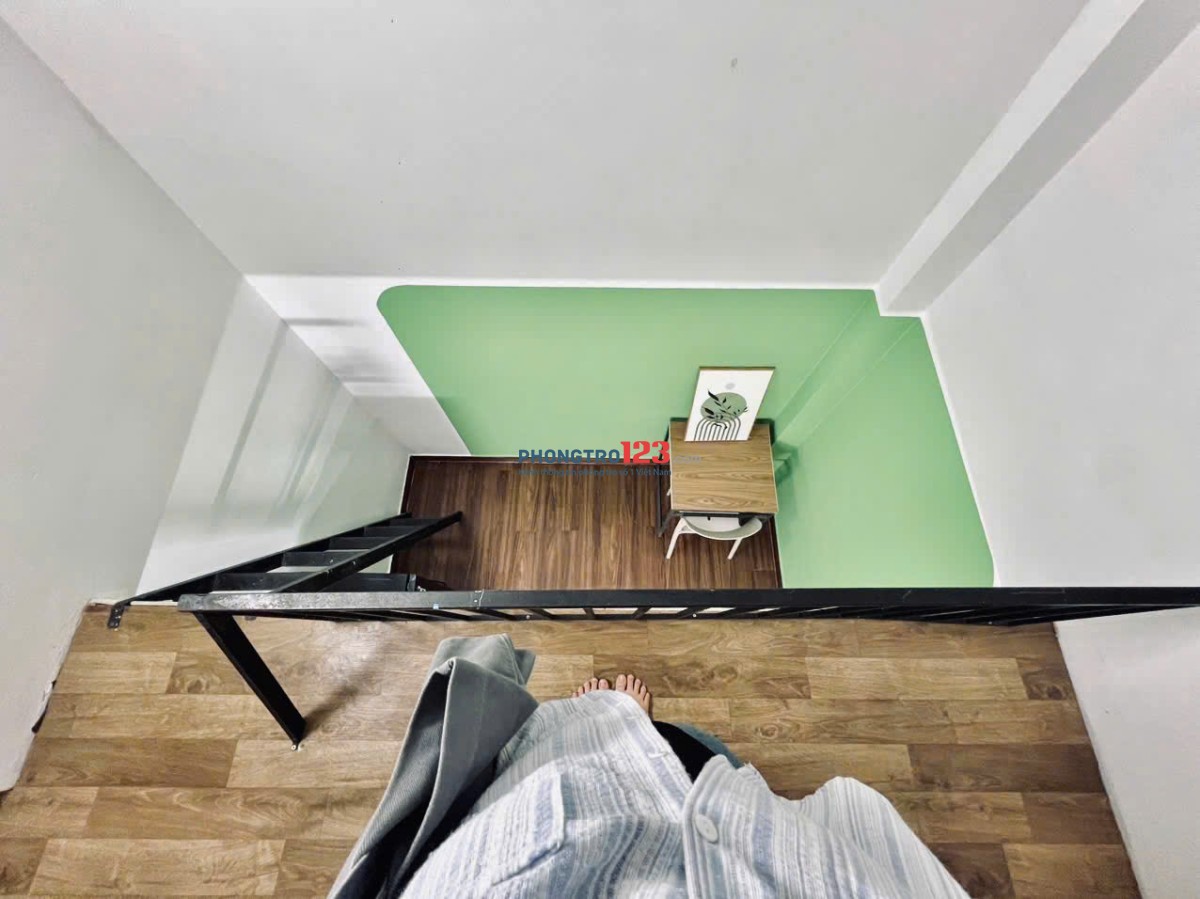 PHÒNG GÁC CAO 2M FULL NỘI THẤT, CÓ BẢO VỆ CÁCH VĂN LĂNG CHỈ 10P CHẠY XE
