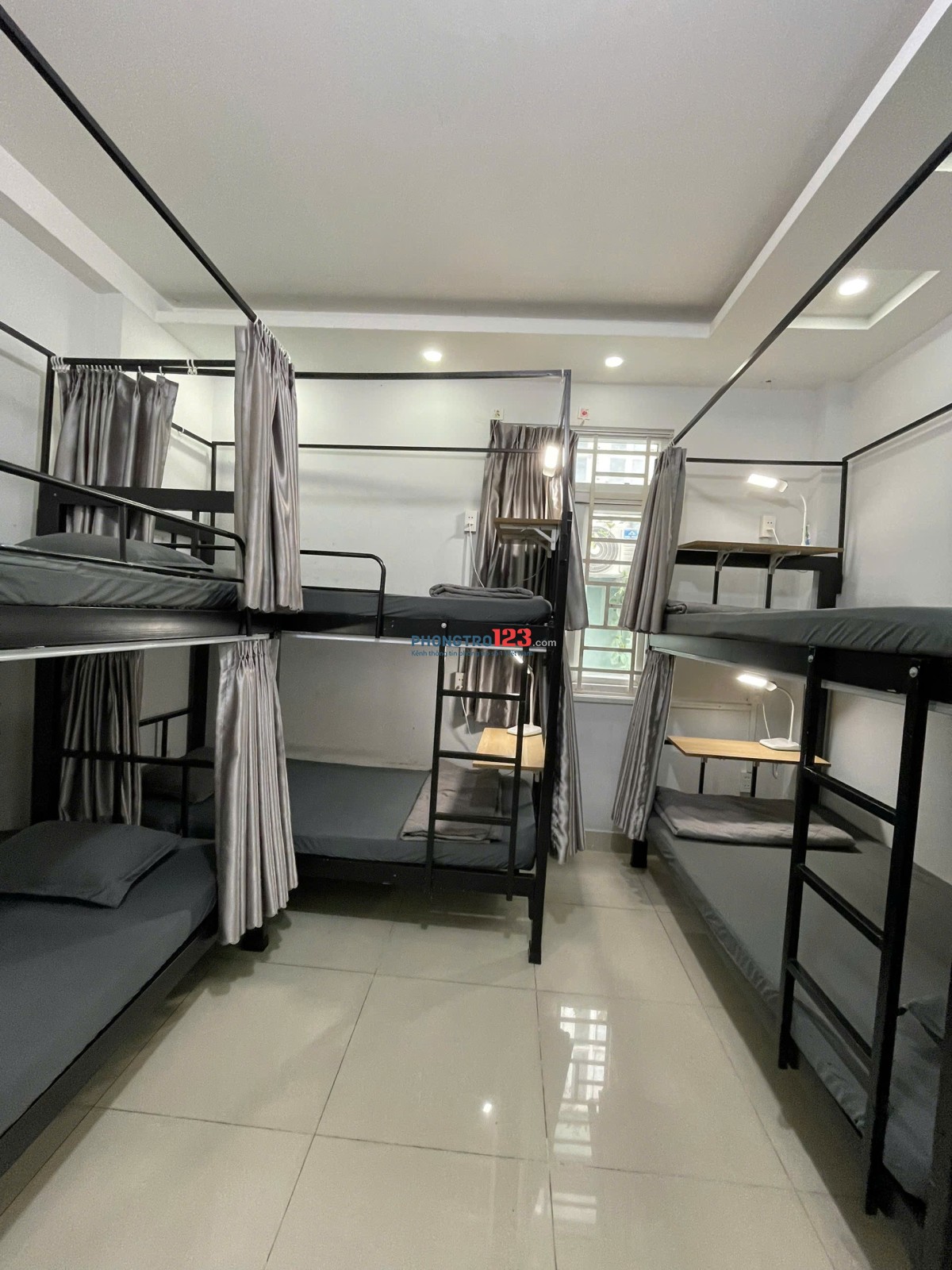 KTX NAM NGAY LÊ VĂN VIỆT-CÁCH GTVT 100M-SPKT-FPT-PTIT-HUTECH