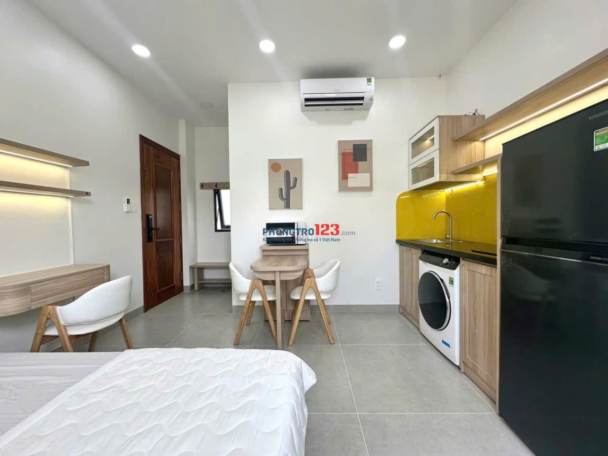 STUDIO FULL NỘI THẤT TIỆN NGHI GẦN HUTECH, HỒNG BÀNG, GTVT ở Nguyễn Gia Trí, P25, Bình Thạnh