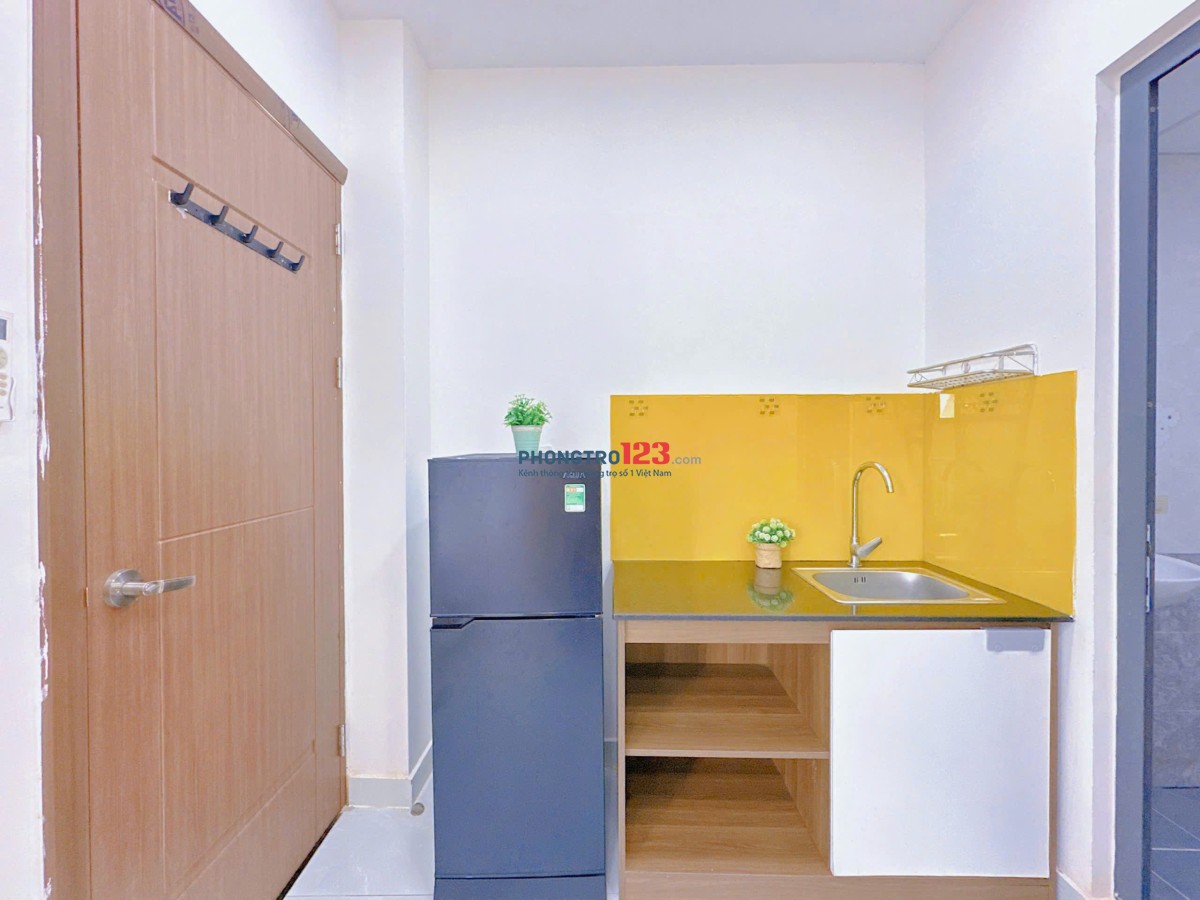 CHO THUÊ STUDIO NHỎ BAN CÔNG TẠI BÌNH THẠNH - CÓ THANG MÁY