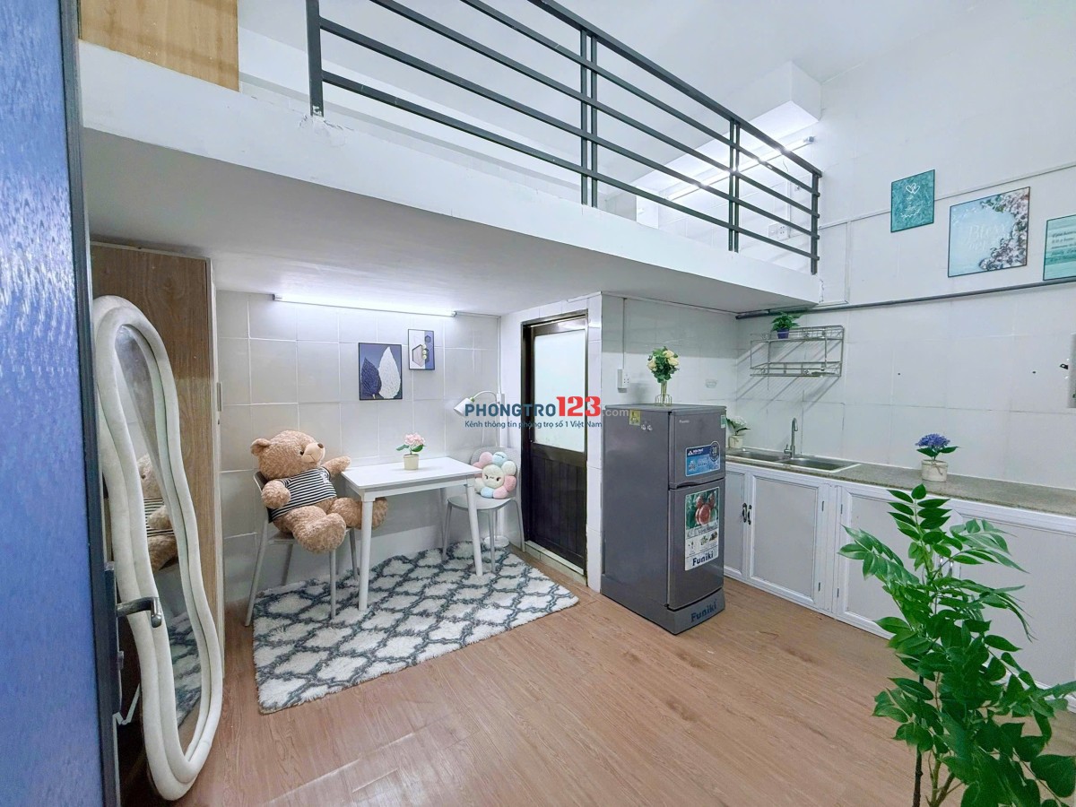 Cho Thuê Căn Hộ Có Gác 20m2 Full Nội Thất Cửa Sổ Thoáng – Khu ETown Tân Bình