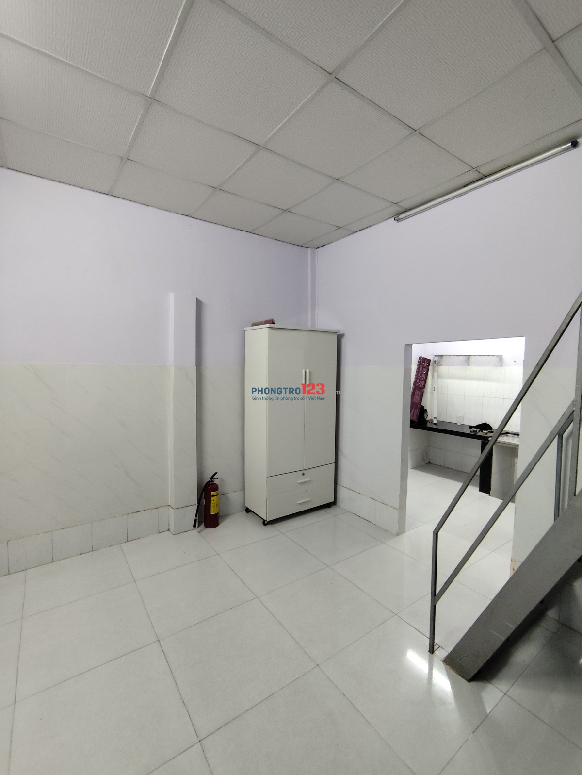Nhà mini riêng biệt , nội thất đầy đủ, ở ngay