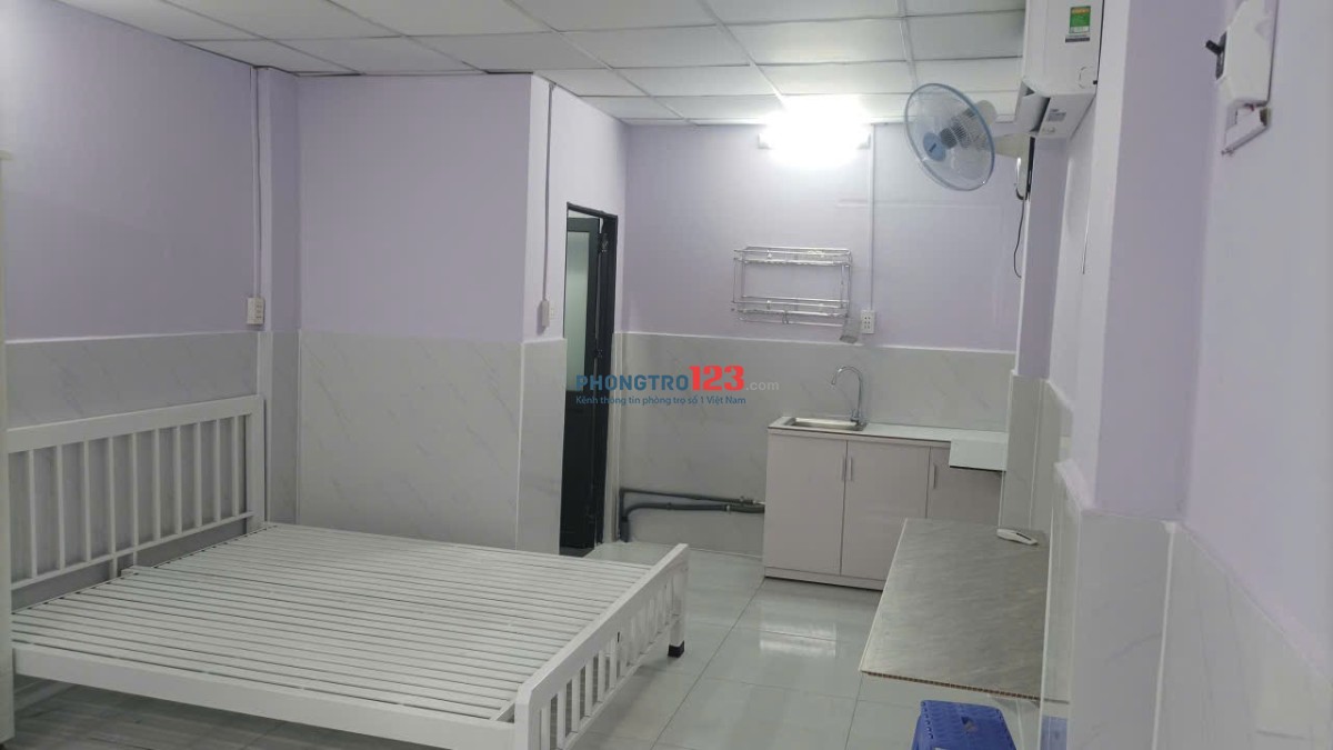 Nhà mini riêng biệt , nội thất đầy đủ, ở ngay