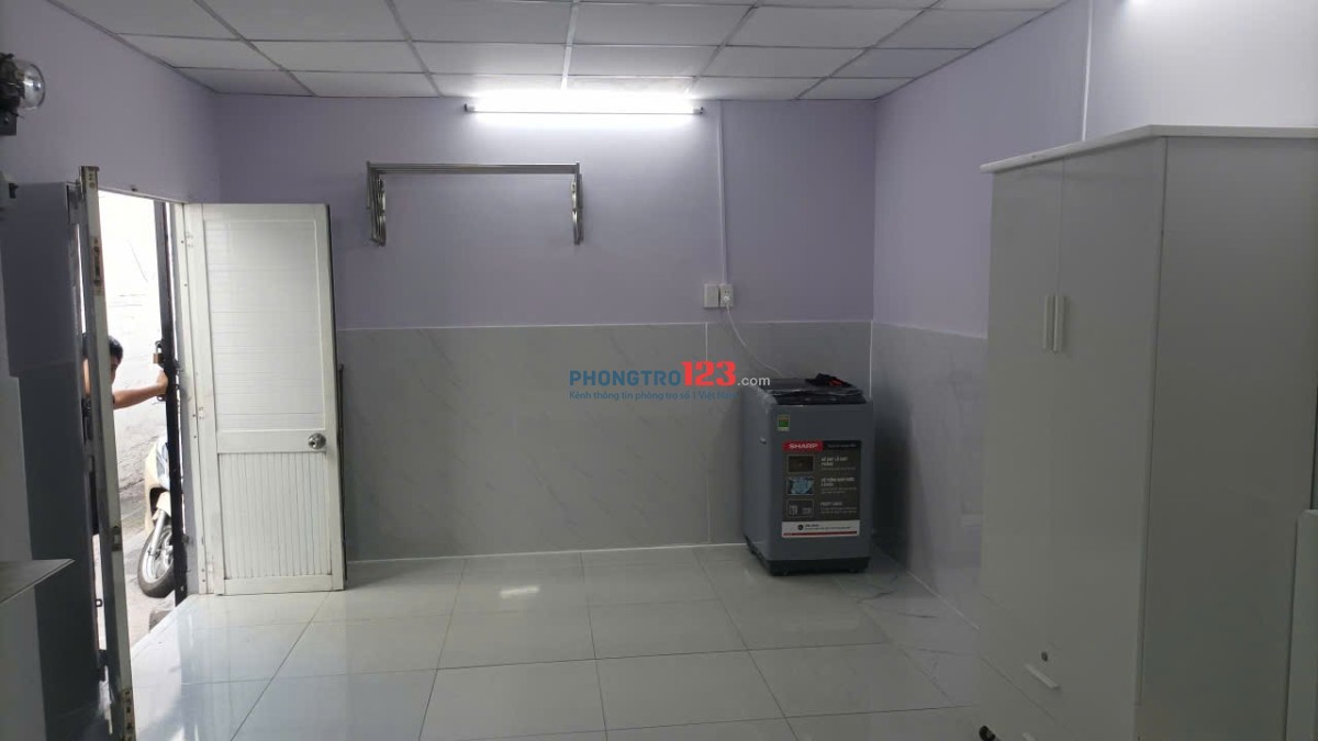 Nhà mini riêng biệt , nội thất đầy đủ, ở ngay