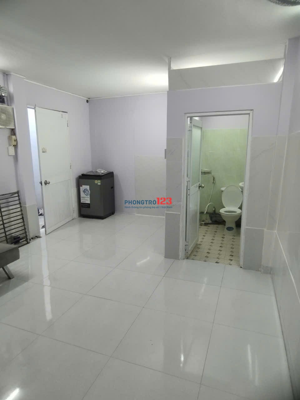 Nhà mini riêng biệt , nội thất đầy đủ, ở ngay