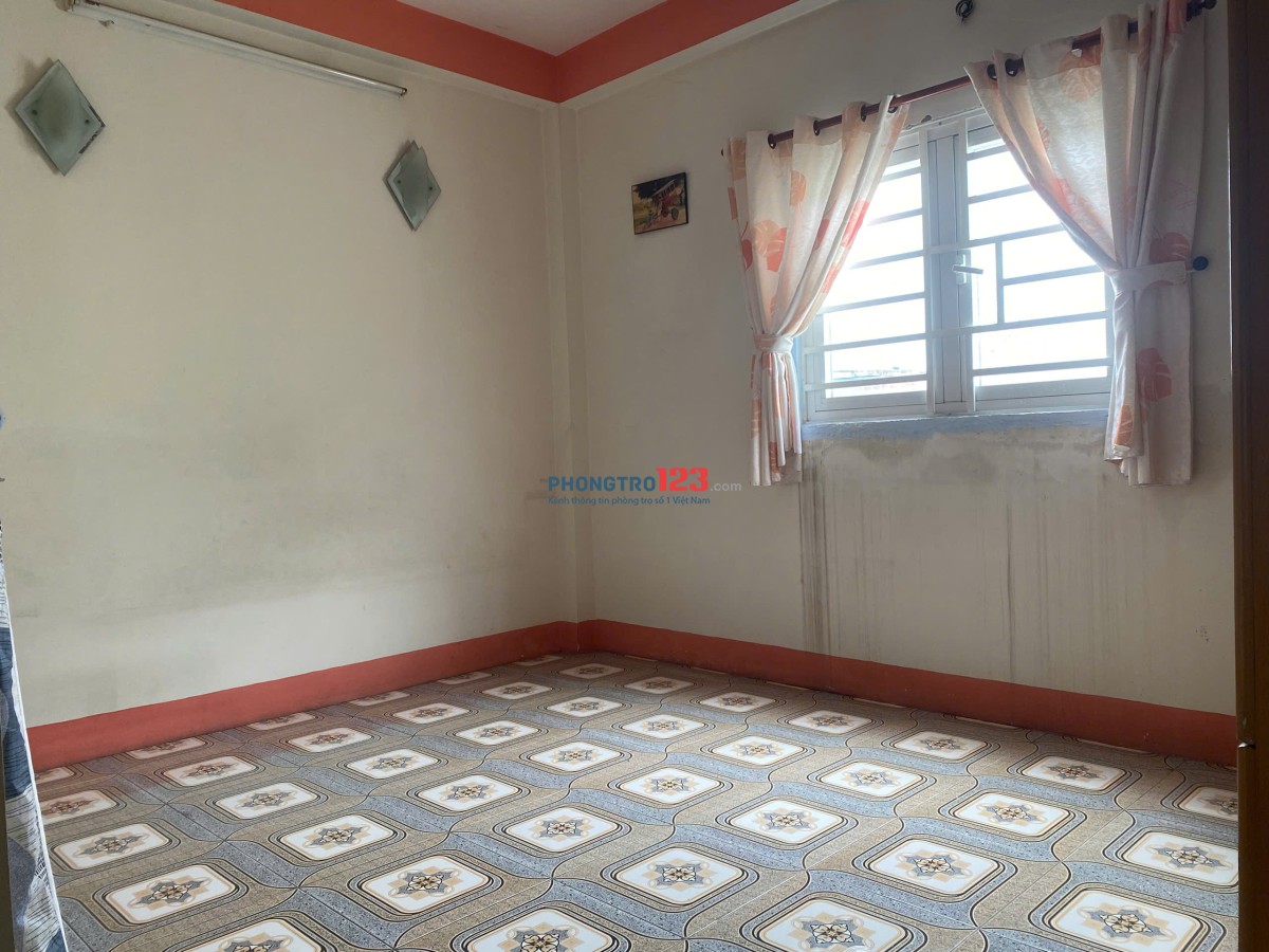 Cho thuê lầu 2 hẻm Lê Văn Phan (gần Vườn Lài - Lũy Bán Bích)
