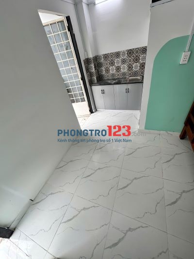 PHÒNG BAN CÔNG GIƯỜNG TẦNG GIÁ 4TR