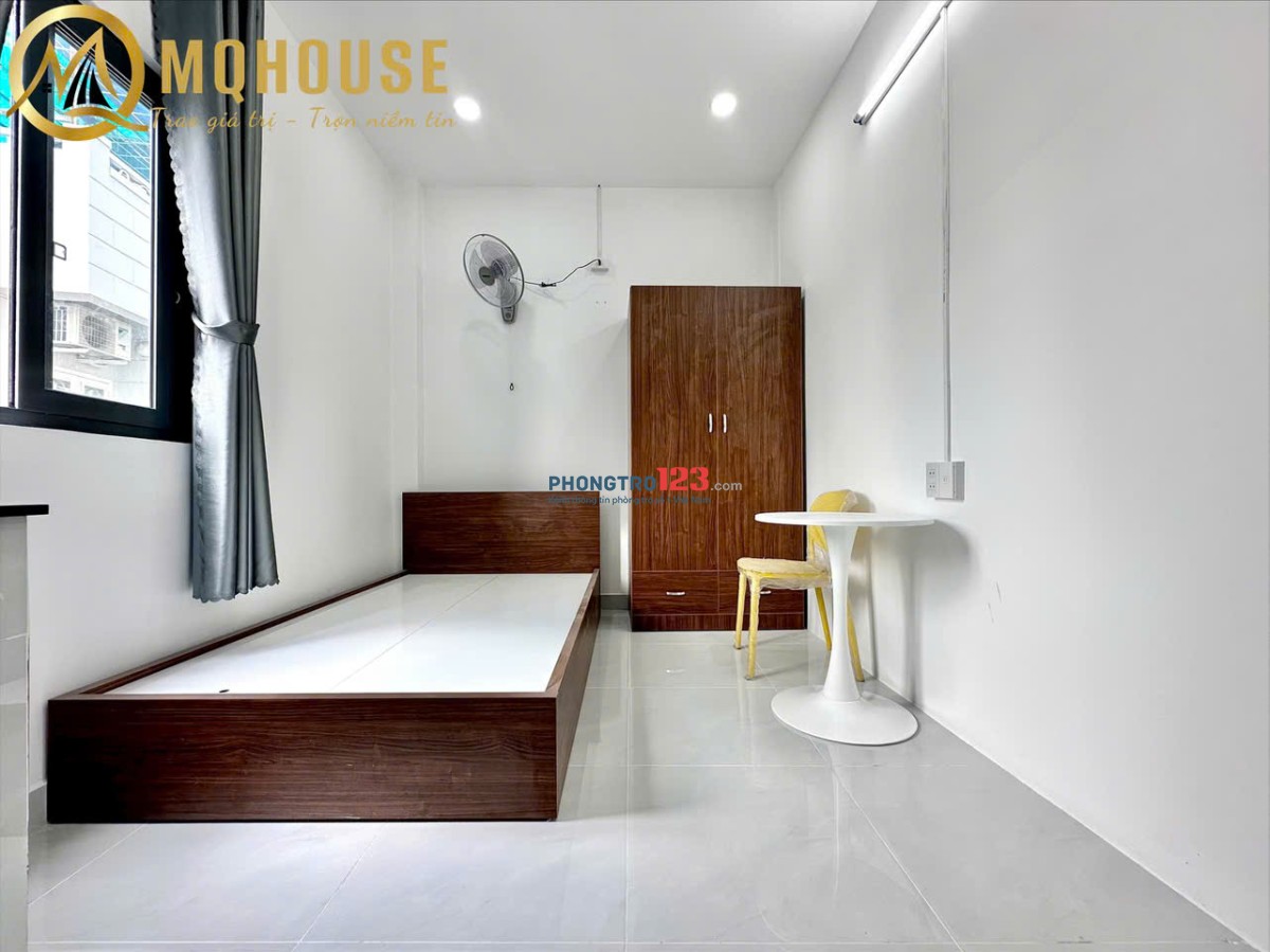 Đúng Hình - Đúng Giá Cho Thuê Studio New 100% - Full NT - Thang Máy - Gần Đại Học Văn Lang