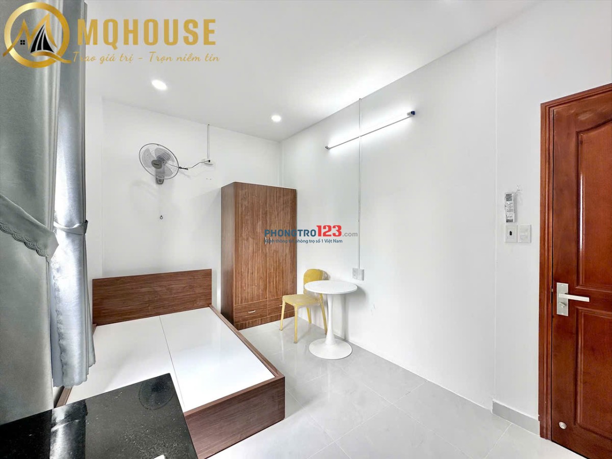 Đúng Hình - Đúng Giá Cho Thuê Studio New 100% - Full NT - Thang Máy - Gần Đại Học Văn Lang