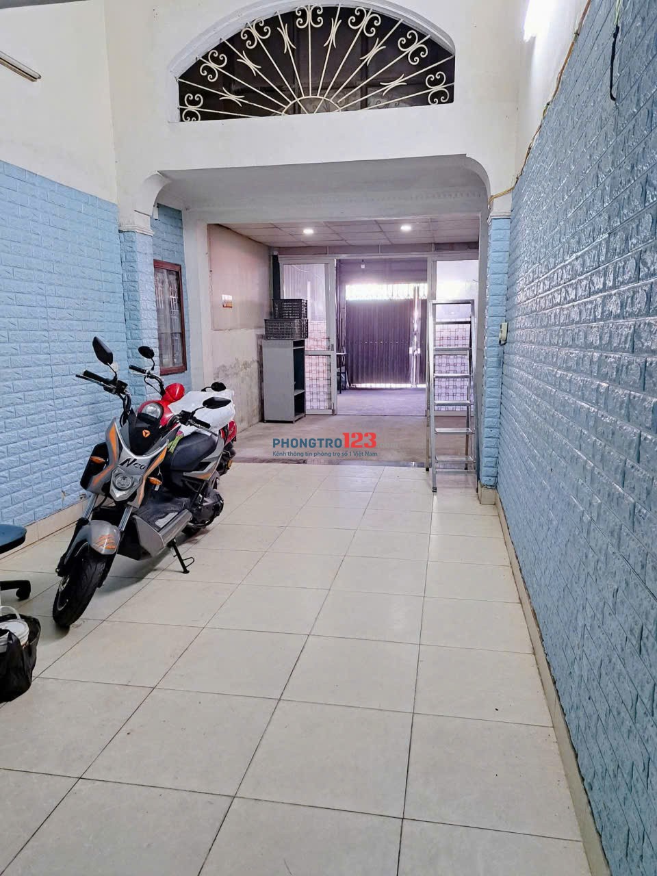 Cho thuê MB chính chủ 75m2 đường Ngọc Hồi, Hoàng Mai