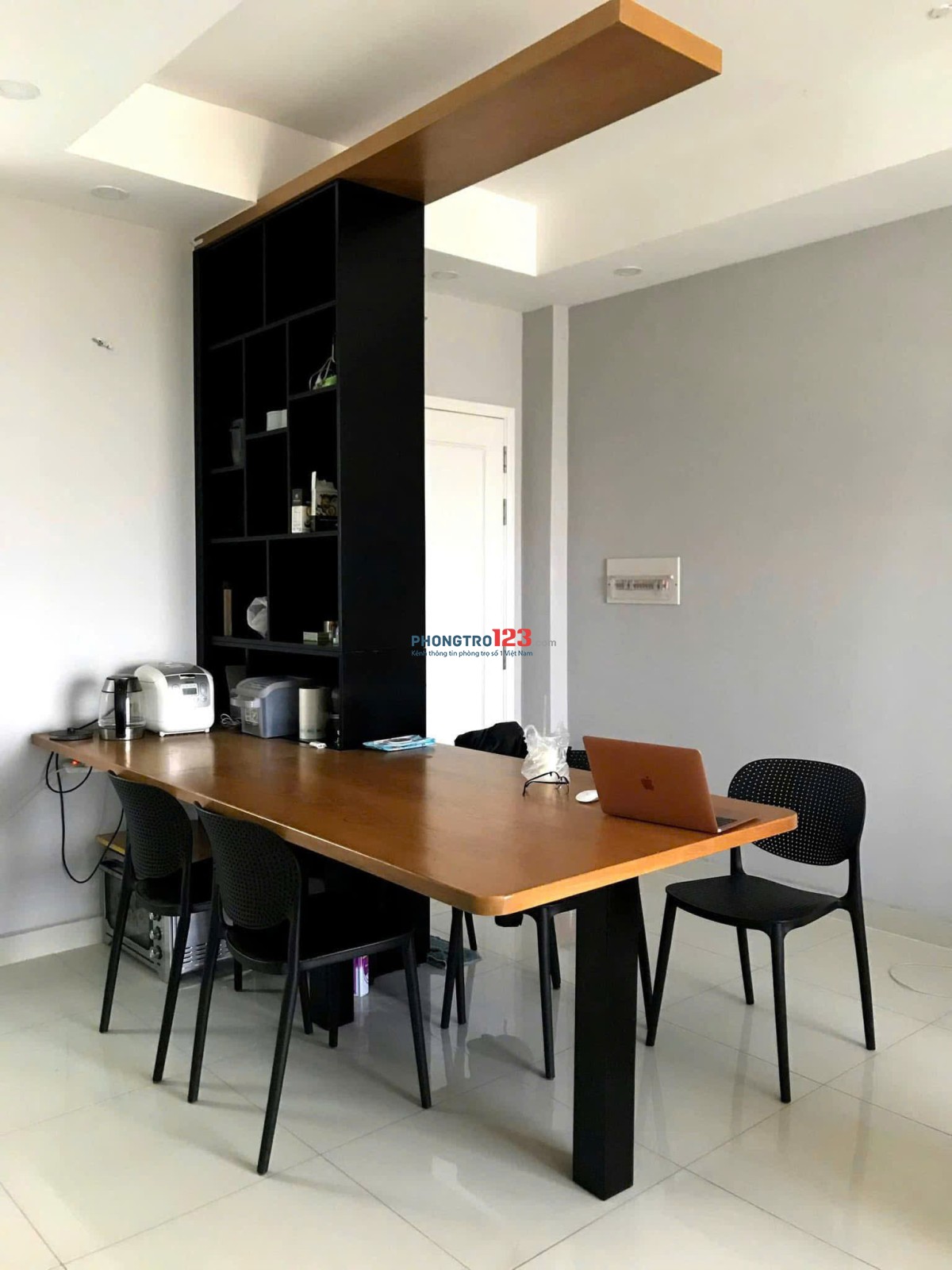 Carillon 2, Hòa Thạnh, Tân Phú : 73m2, 2p ngủ, 2WC, Nội thất, 12tr/th.