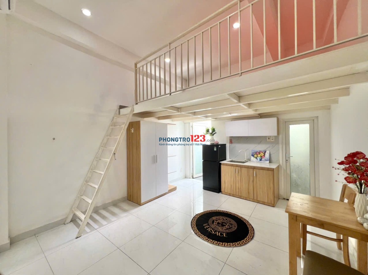 GIÁ ƯU ĐÃI KHI CHỐT NHANH CĂN DUPLEX_FULL NT_ GẦN VÒNG XOAY CÔNG TRƯỜNG DÂN CHỦ, HCMUT, UEH, HCMUE