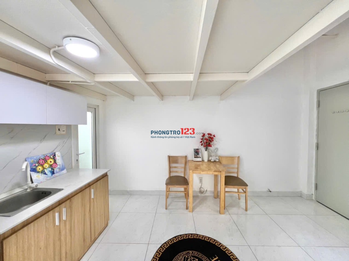 GIÁ ƯU ĐÃI KHI CHỐT NHANH CĂN DUPLEX_FULL NT_ GẦN VÒNG XOAY CÔNG TRƯỜNG DÂN CHỦ, HCMUT, UEH, HCMUE