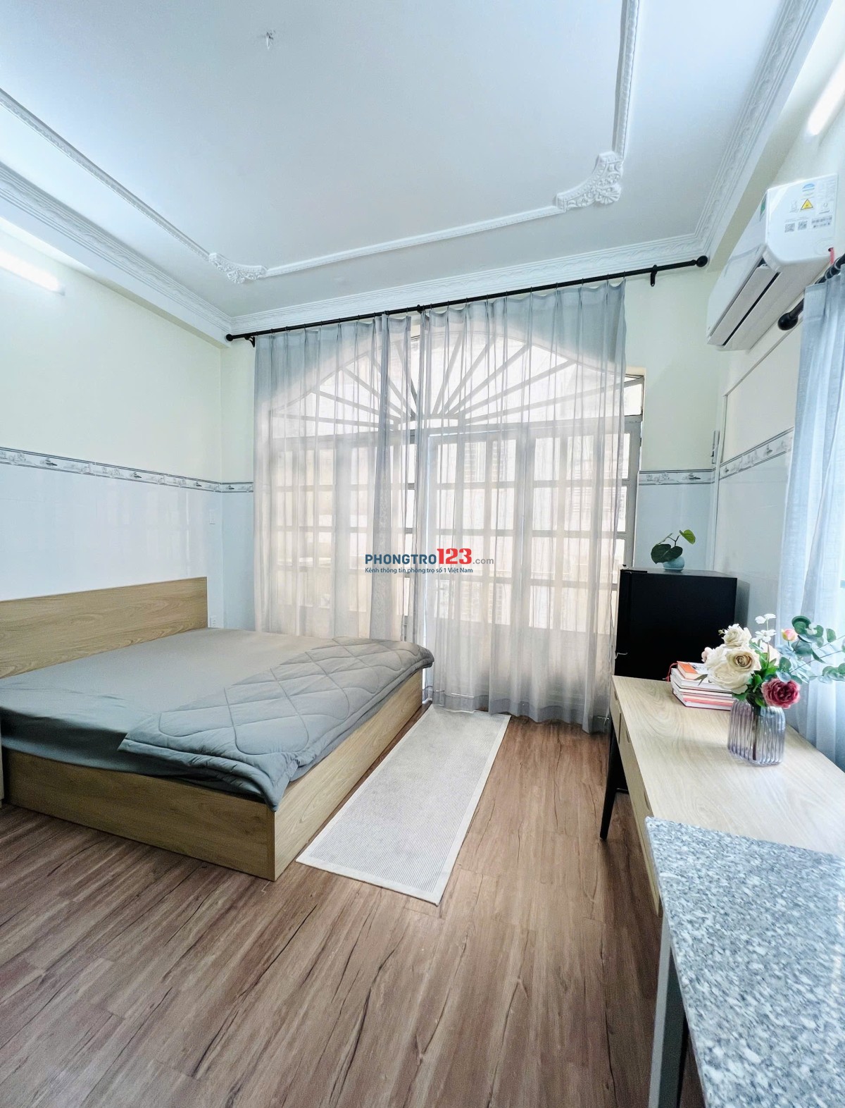 Cho thuê phòng trọ ở Lý Chính Thắng quận 3 nhà mới xây phòng chưa qua sử dụng hẻm thông ra Hoàng Sa