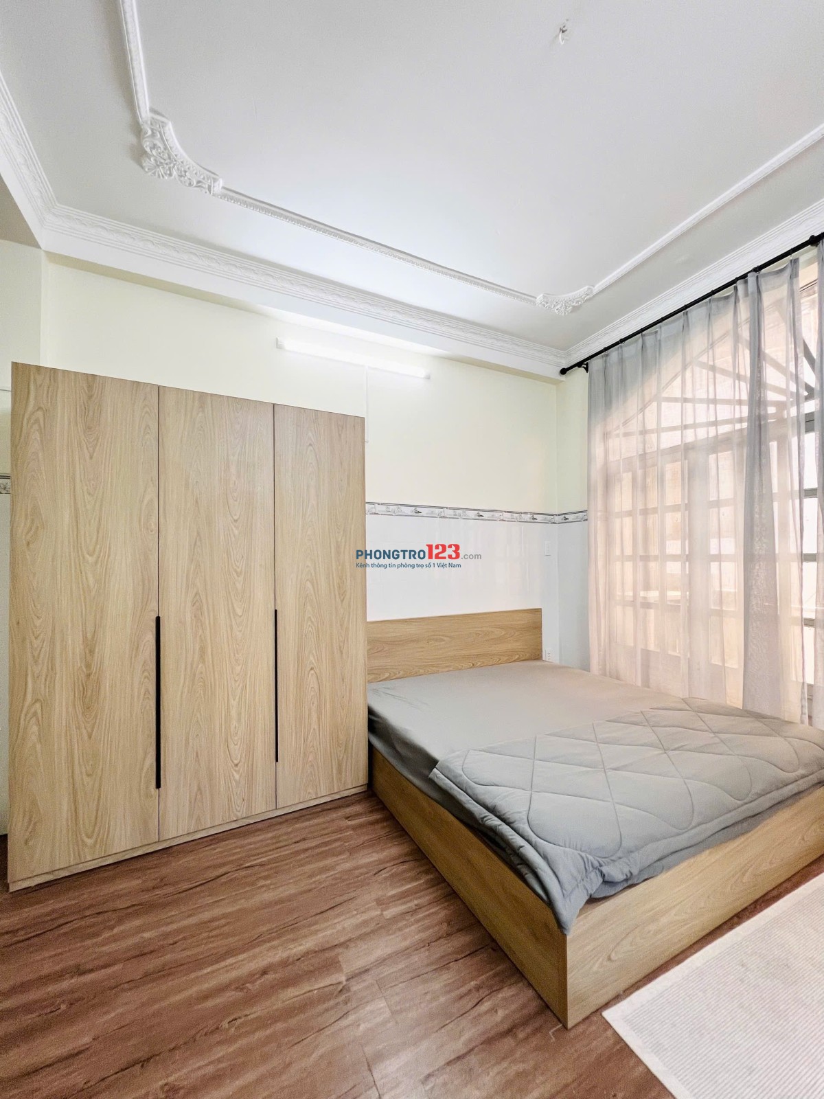 Cho thuê phòng trọ ở Lý Chính Thắng quận 3 nhà mới xây phòng chưa qua sử dụng hẻm thông ra Hoàng Sa