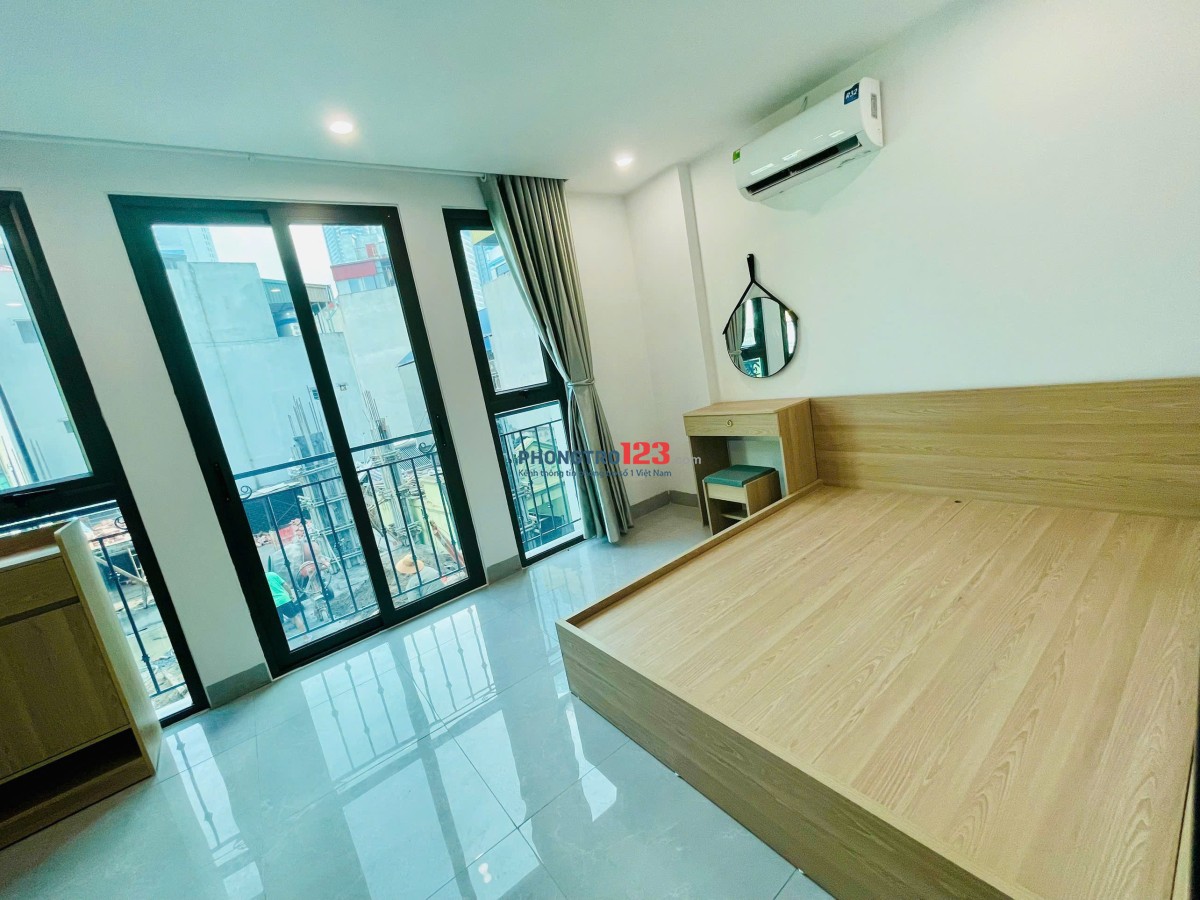 Phòng studio Thang máy oto đỗ cách nhà 10m