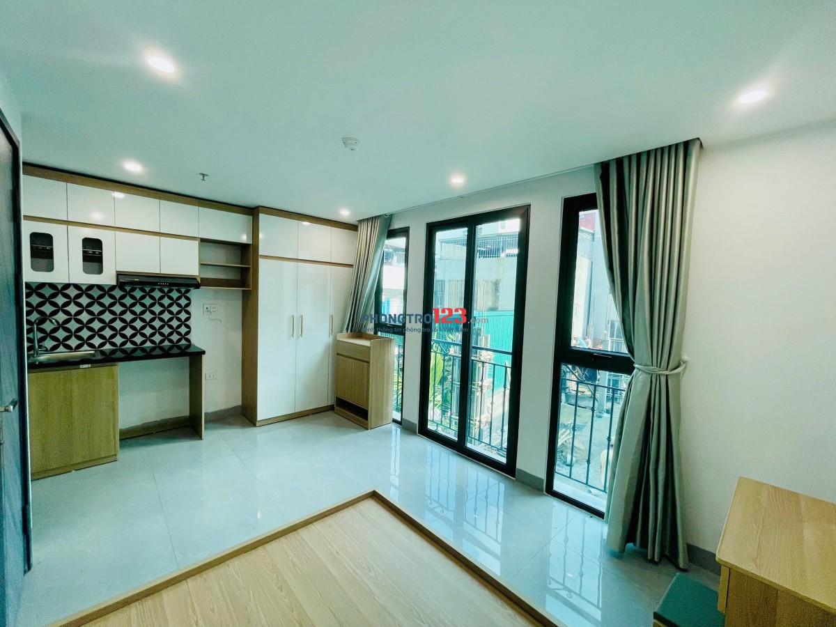 Phòng studio Thang máy oto đỗ cách nhà 10m