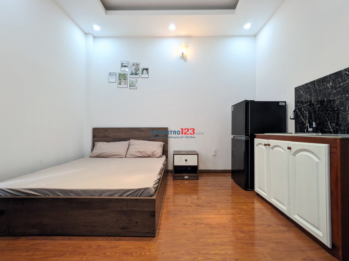 Phòng Trọ Có Cửa Sổ Thoáng Ngay Tại Bình Thạnh Gần Đại Học Hutech, Uef, Hiu - Sdt: 0528267777