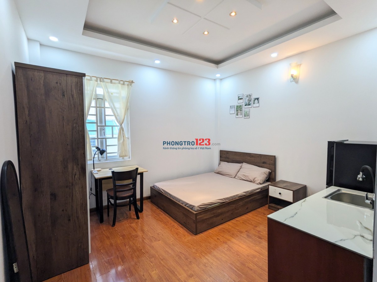 Phòng Trọ Có Cửa Sổ Thoáng Ngay Tại Bình Thạnh Gần Đại Học Hutech, Uef, Hiu - Sdt: 0528267777