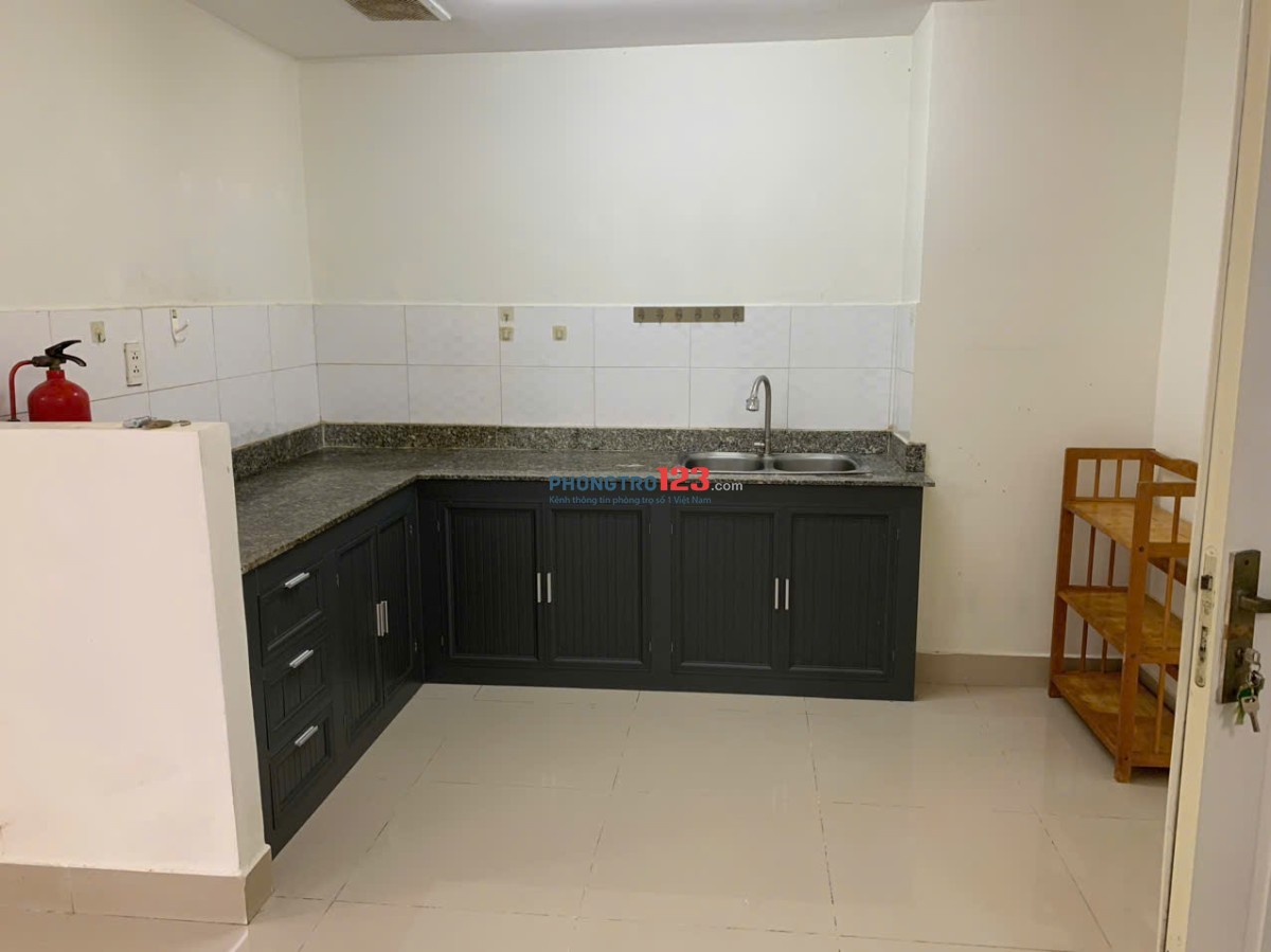 Chung cư 1050, 2PN diện tích 65m2