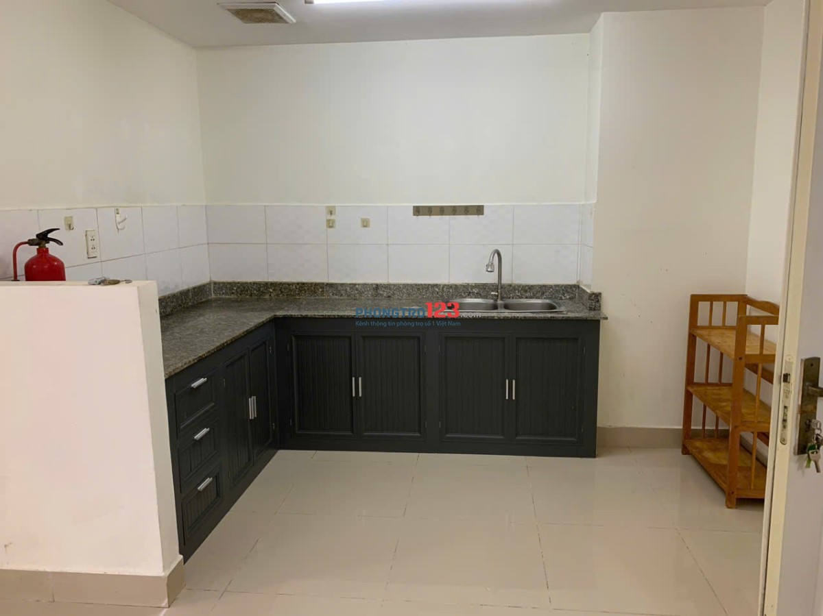 Chung cư 1050, 2PN diện tích 65m2