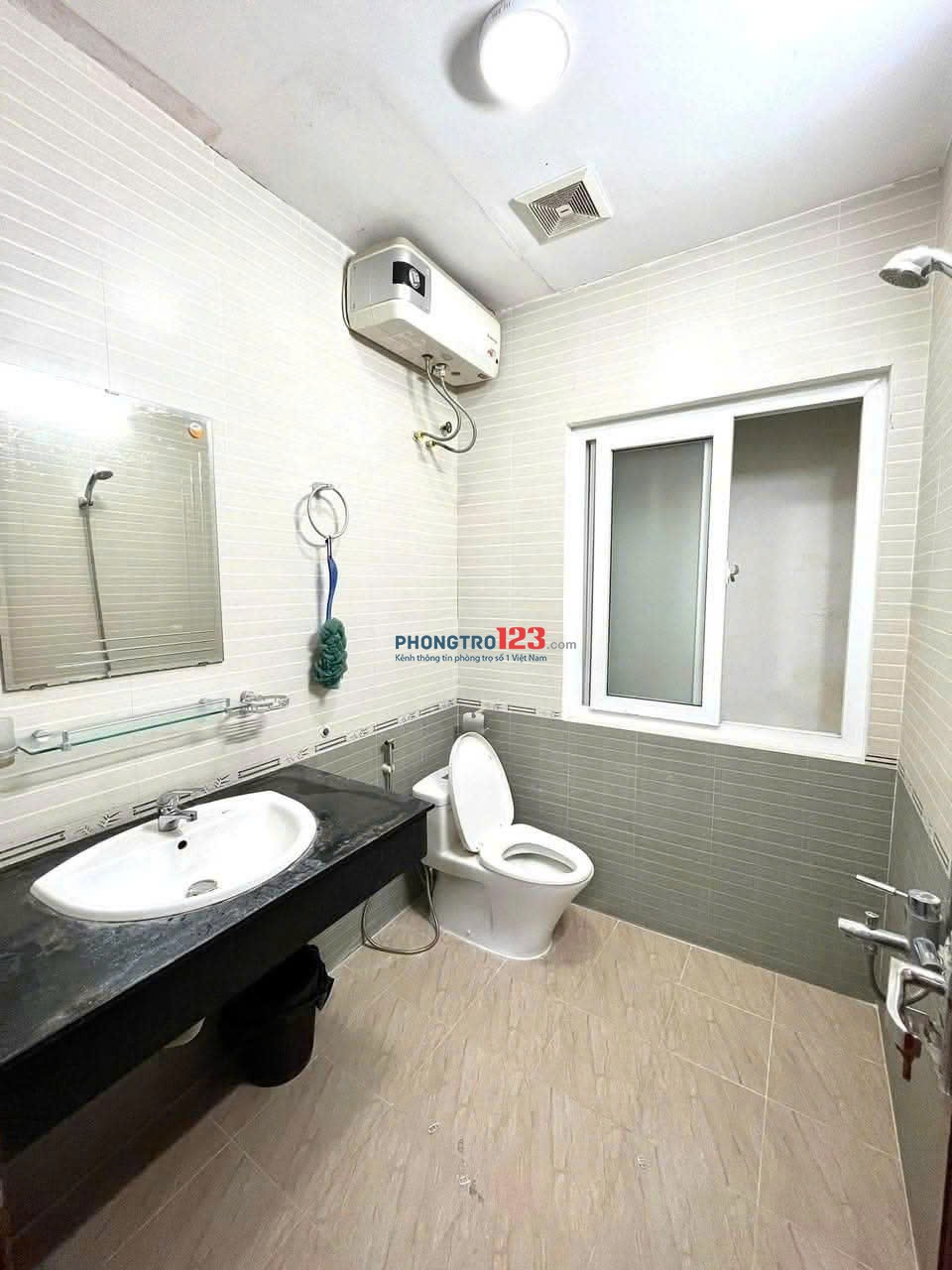 Ớ Ghép Giá siêu rẻ - Chung cư cao câp an ninh tuyệt đối. Môi trường sạch văn minh