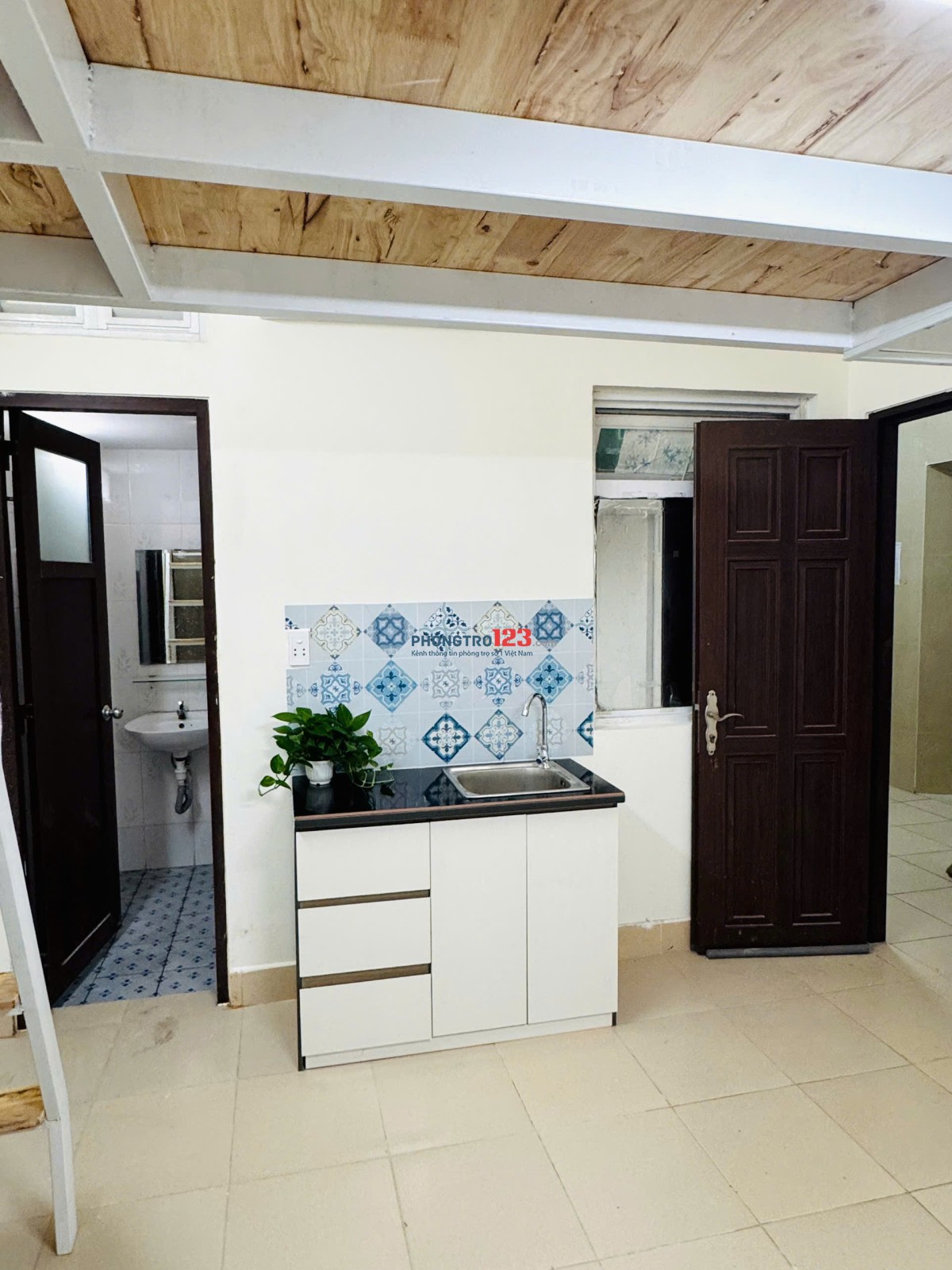 PHÒNG NGAY ĐẠI HỌC VĂN LANG, CÔNG NGHIỆP, EMART