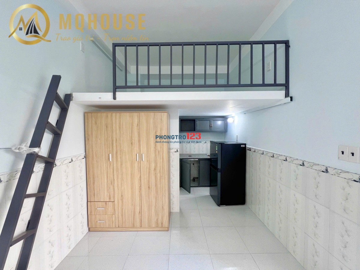 DUPLEX BAN CÔNG CÁCH VLU CHỈ 300M