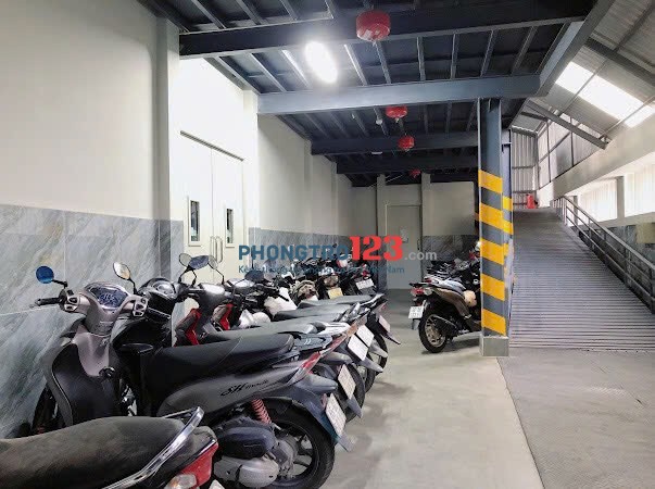 Nhà KTX Nữ ngay ĐH Ngân Hàng (400m, đi bộ được), SPKT, Hutech,... Mới toanh mới xây, An ninh, Sạch