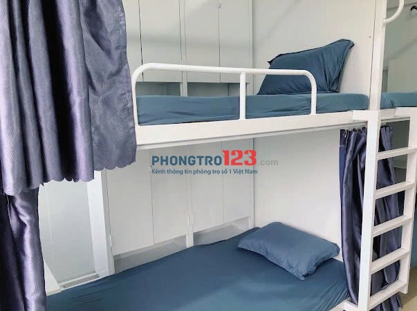 Nhà KTX Nữ ngay ĐH Ngân Hàng (400m, đi bộ được), SPKT, Hutech,... Mới toanh mới xây, An ninh, Sạch
