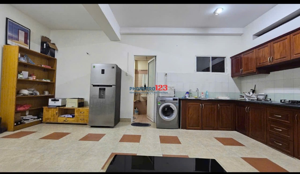 Carillon 2,Trịnh Đình Thảo,Tân Phú: 95m2, 3p ngủ,NT,11tr