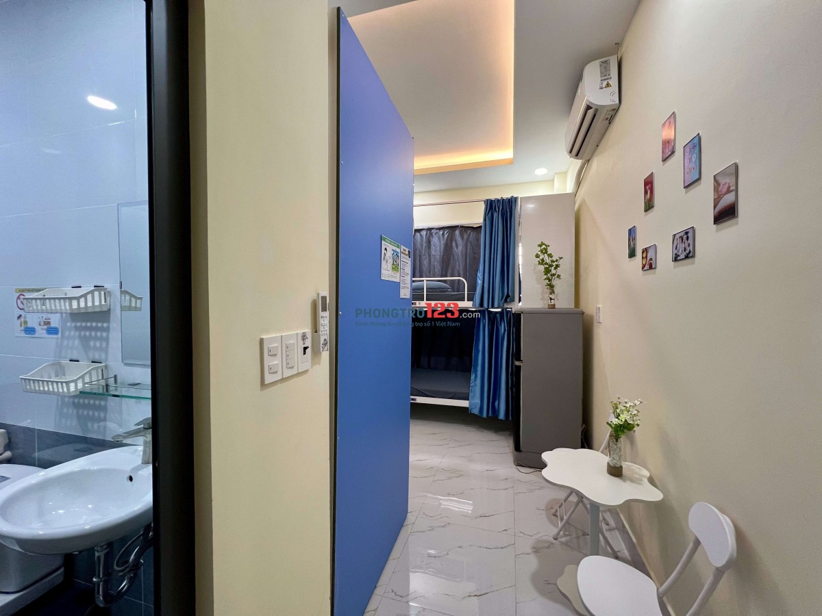 Ký túc xá NỮ ngay ĐH Giao Thông Vận Tải & SPKT – Phòng mới, full tiện nghi