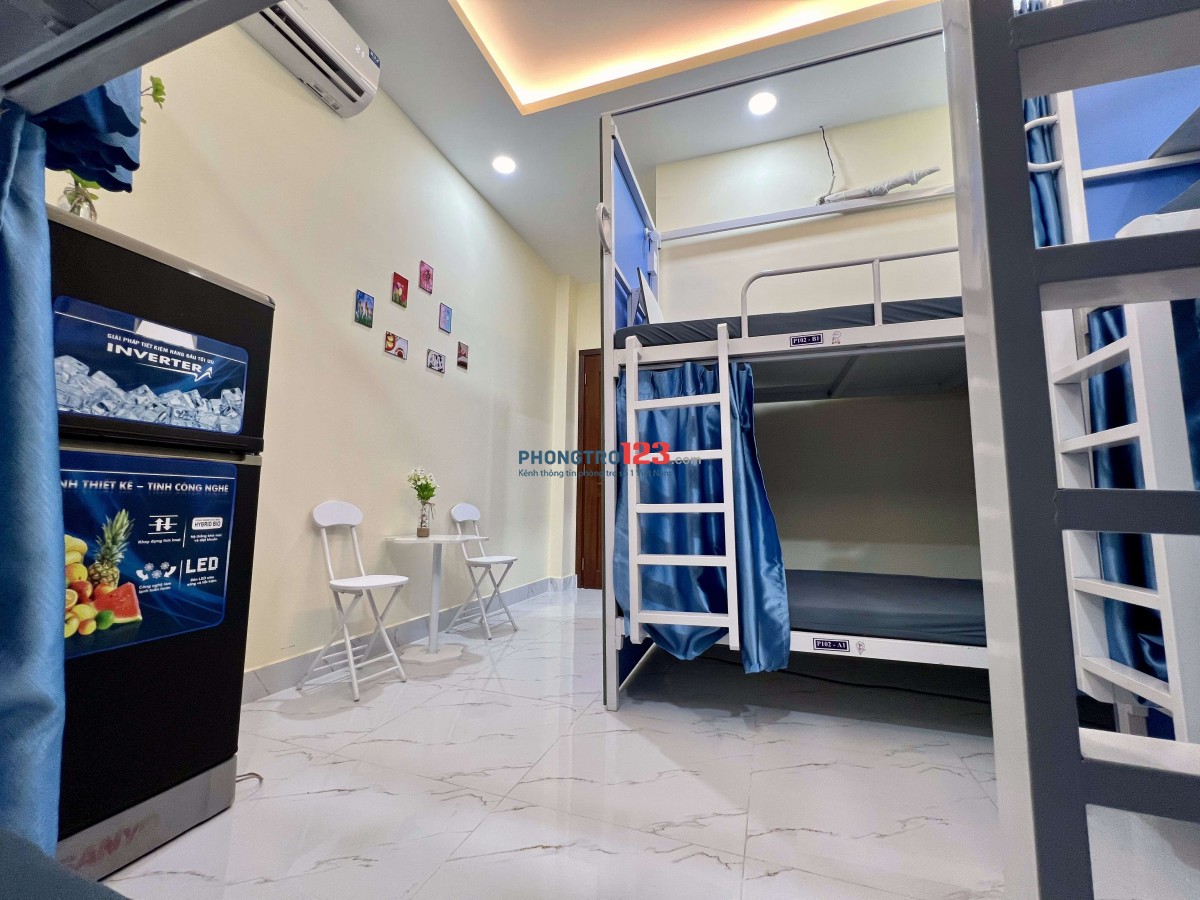 Ký túc xá NỮ ngay ĐH Giao Thông Vận Tải & SPKT – Phòng mới, full tiện nghi