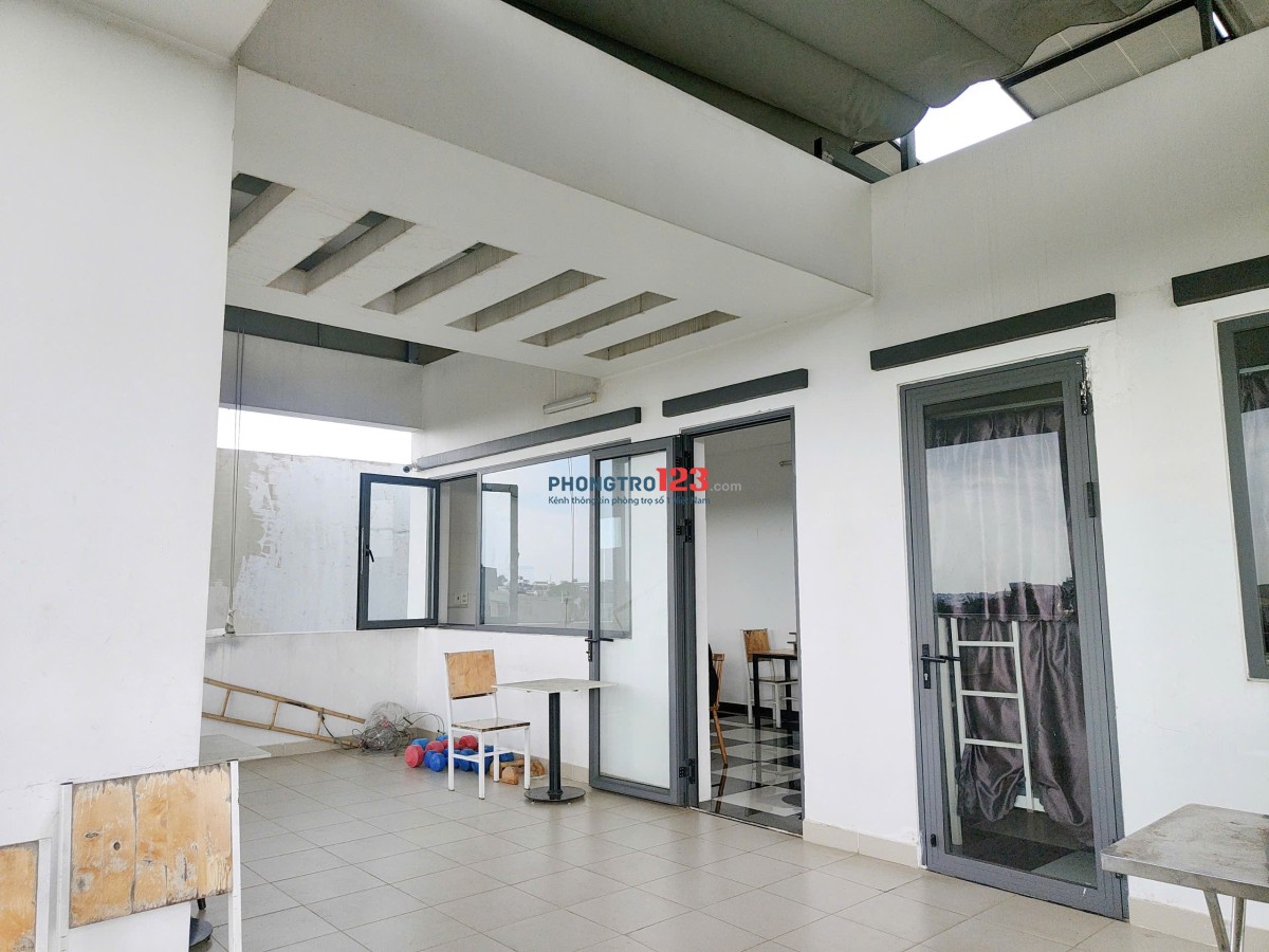 Ký túc xá cao cấp ngay ĐH tài chính marketing