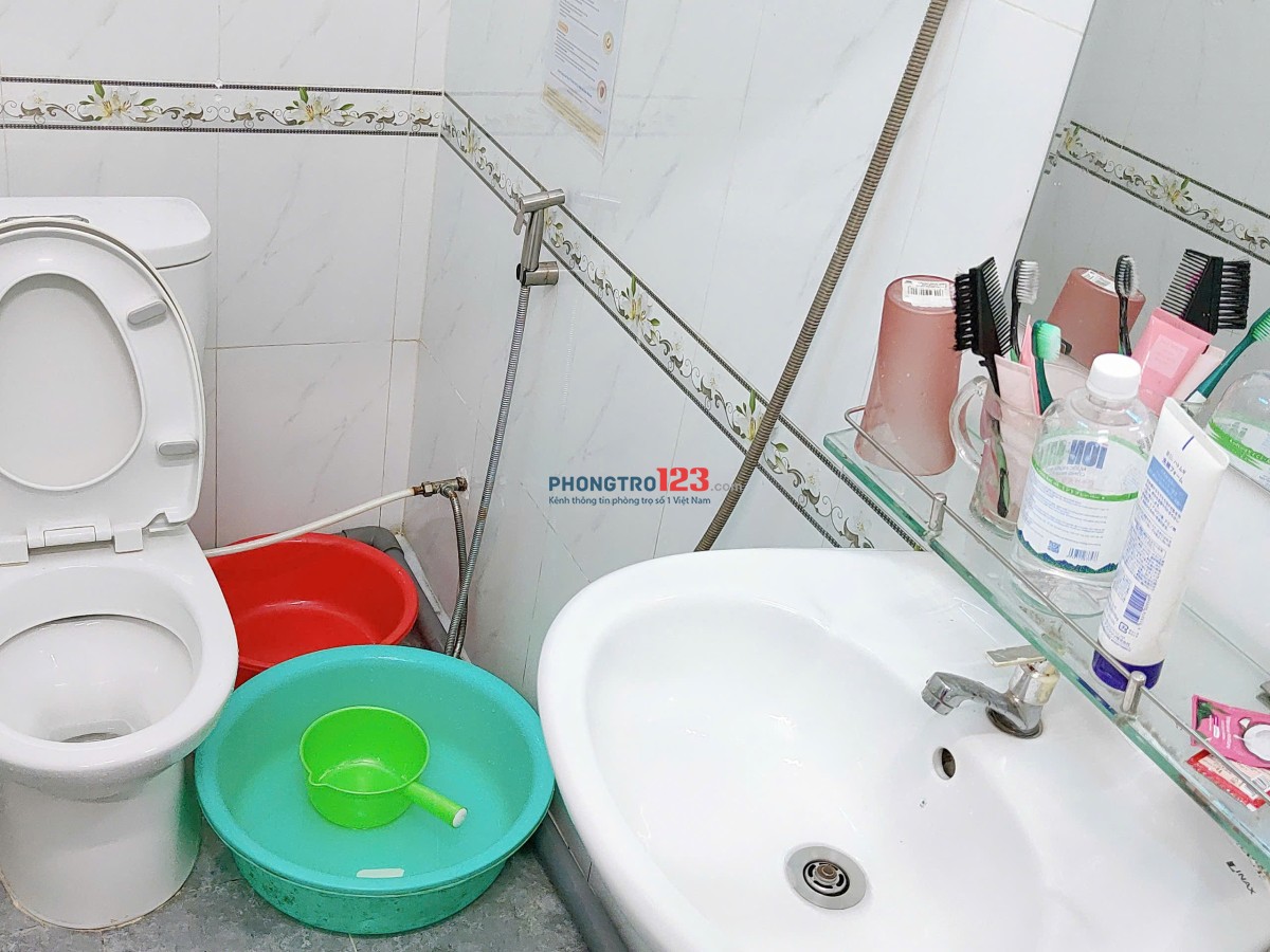 KTX NỮ GẦN UTC2 – ĐI BỘ VÀI PHÚT LÀ TỚI TRƯỜNG