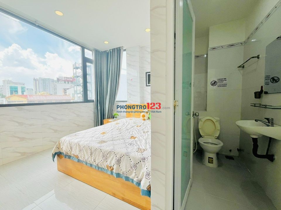 Phòng cửa sổ Hồ Hảo Hớn Q1 Hướng Võ Văn Kiệt chợ Nga ĐH Văn Lang Soho