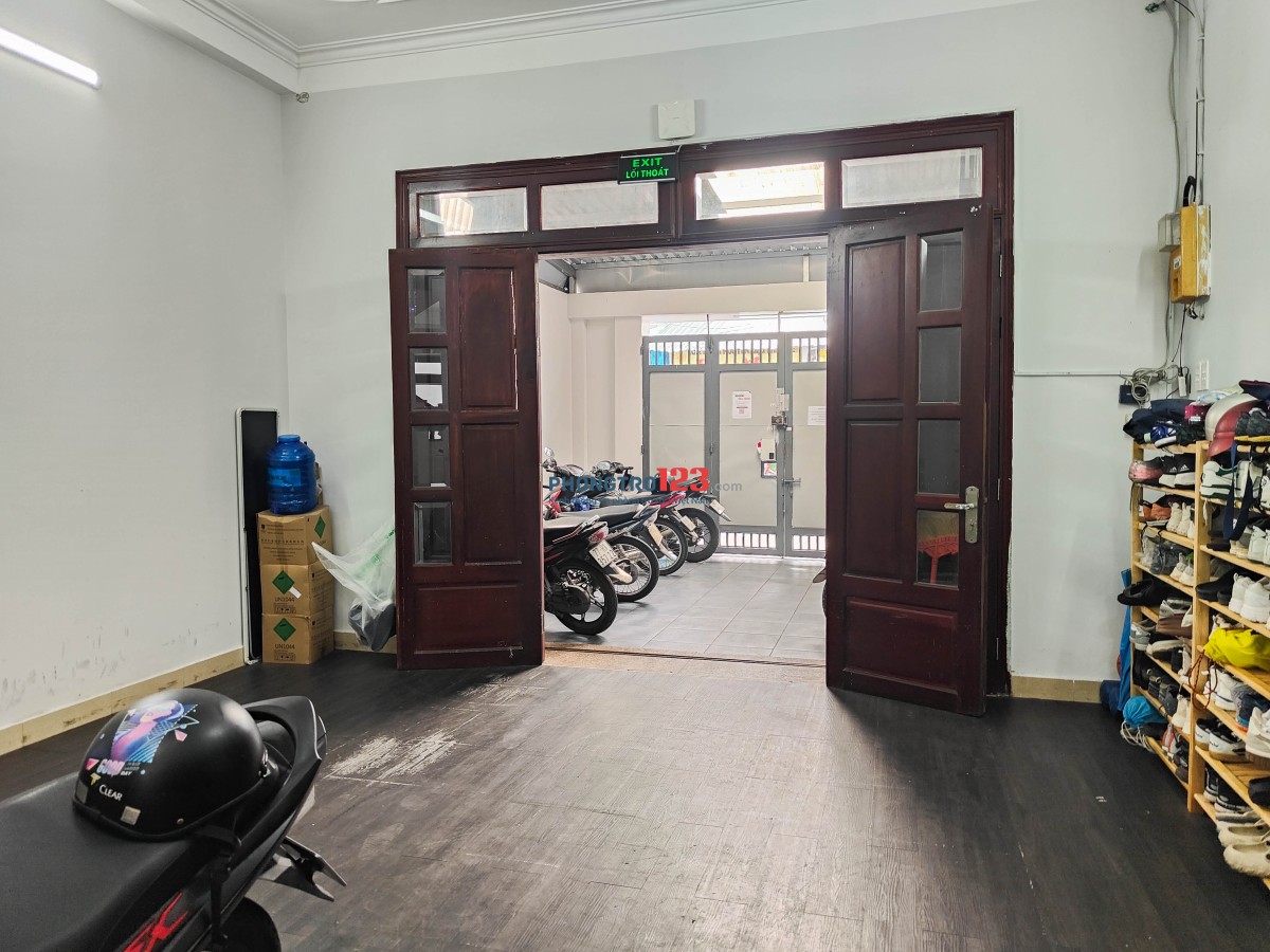 KTX Nam – NGAY ĐH Giao Thông Vận Tải & ĐH Văn Hóa Q9, đi bộ vài phút