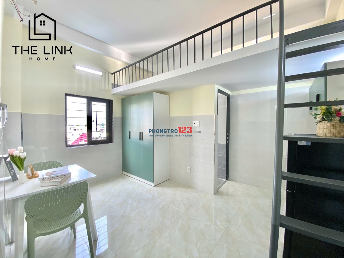 Phòng trọ Full Nội Thất, cửa Sổ lớn, gần Ga Metro, Hàng xanh, Hutech, Vinhome Tân Cảng, Cầu Sài Gòn
